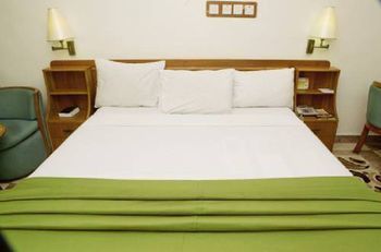 Afri Hotel Абуджа Экстерьер фото